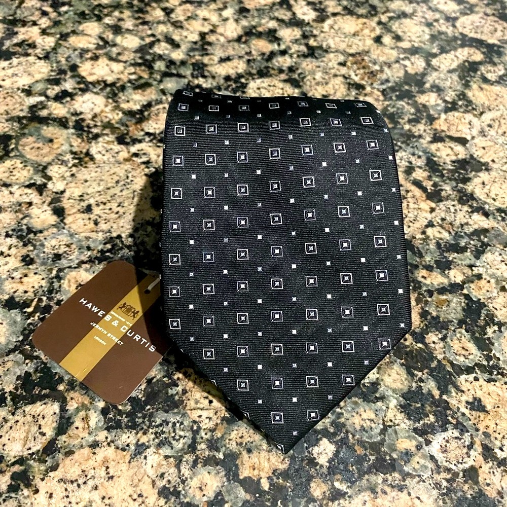 NWT Hawes & Curtis Silk Tie